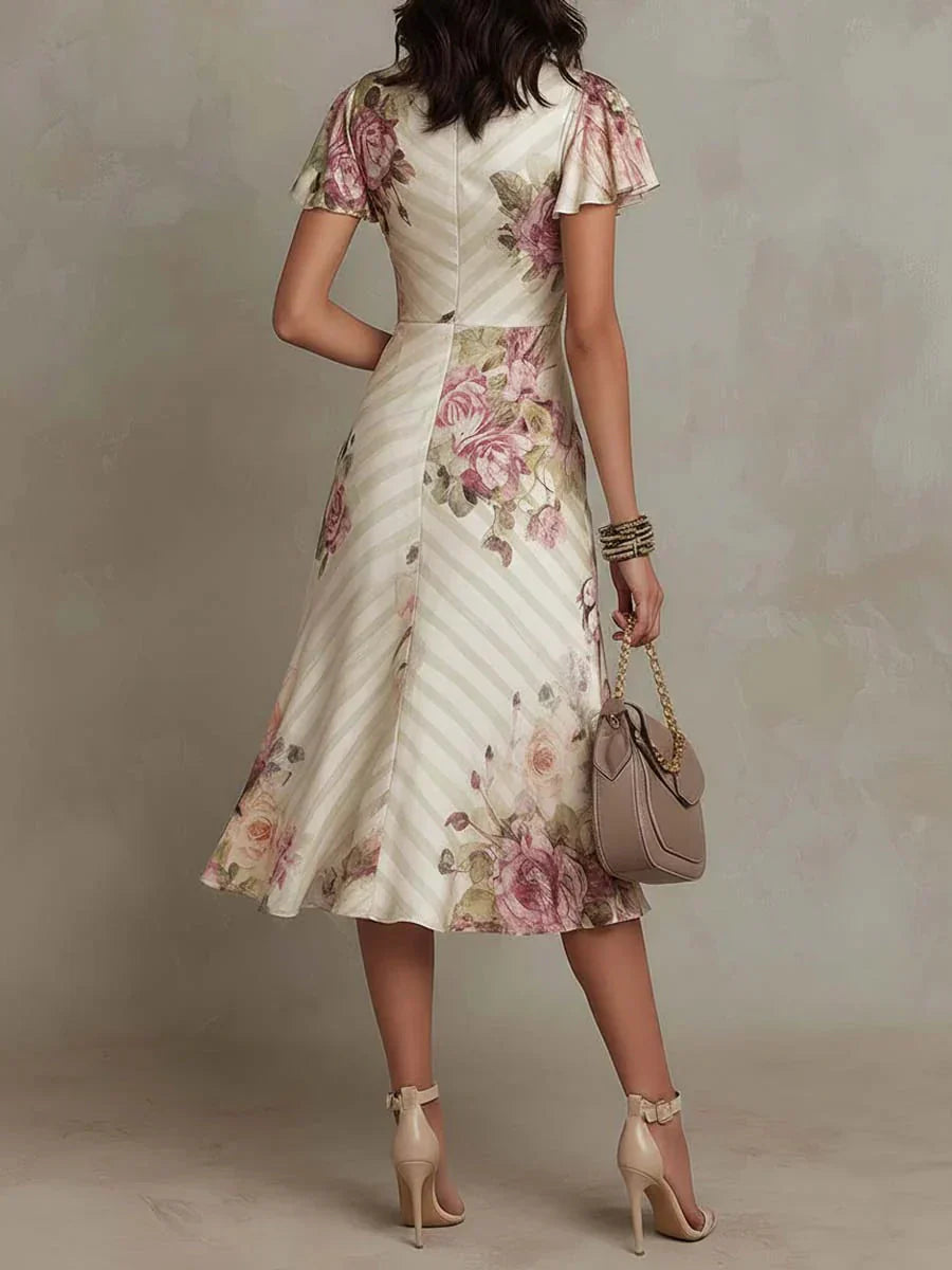 Alba | Vestido Midi Envolvente Fruncido Floral Elegante